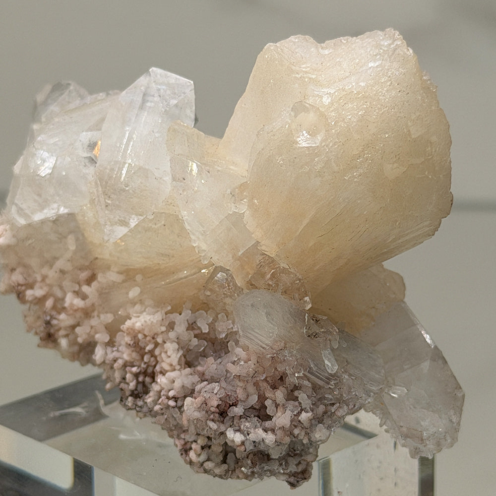 Estilbita con apofilita